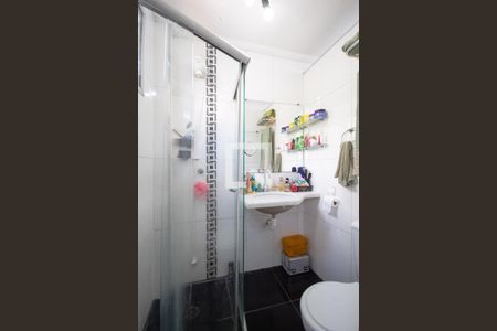 Banheiro da Suíte de apartamento para alugar com 3 quartos, 82m² em Vila Yara, Osasco