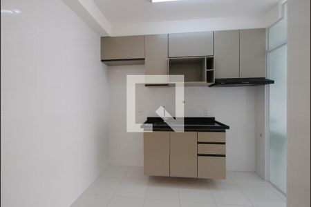 Apartamento para alugar com 65m², 2 quartos e 1 vaga Apartamento para alugar com 65m², 2 quartos e 1 vagaCozinha
