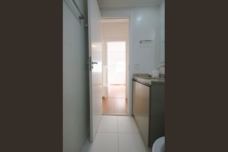 Apartamento para alugar com 65m², 2 quartos e 1 vaga Apartamento para alugar com 65m², 2 quartos e 1 vagaBanheiro
