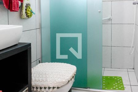 Banheiro de apartamento à venda com 1 quarto, 69m² em Protásio Alves, Porto Alegre