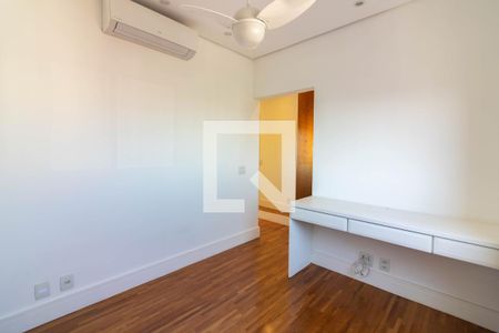 Apartamento para alugar com 238m², 3 quartos e 3 vagasSuíte 2