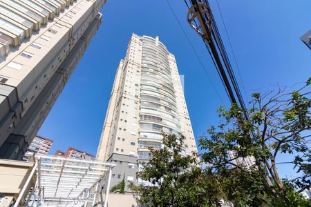 Apartamento para alugar com 238m², 3 quartos e 3 vagasTorre