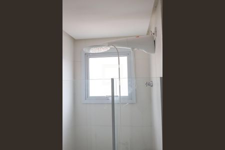 Banheiro de apartamento para alugar com 1 quarto, 34m² em Vila Mazzei, São Paulo