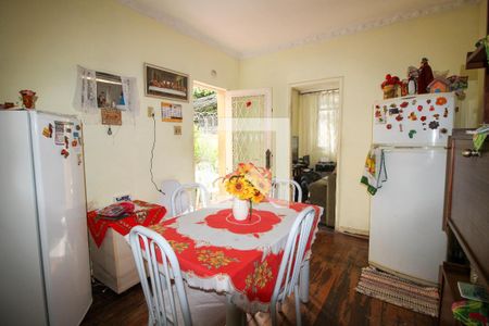 Casa à venda com 100m², 2 quartos e sem vaga Casa à venda com 100m², 2 quartos e sem vagaCopa