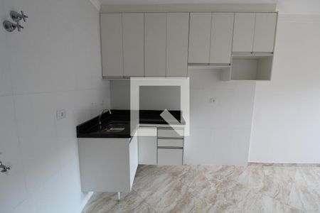 Sala/Cozinha de apartamento para alugar com 1 quarto, 28m² em Vila Alpina, São Paulo