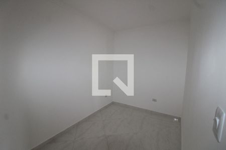 Quarto 2 de apartamento para alugar com 2 quartos, 39m² em Vila Alpina, São Paulo