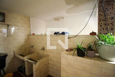Casa para alugar com 50m², 1 quarto e sem vagaÁrea de Serviço
