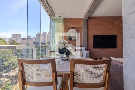 Varanda da Sala de apartamento para alugar com 1 quarto, 38m² em Vila Andrade, São Paulo
