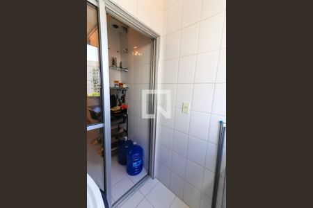 Apartamento à venda com 54m², 2 quartos e 1 vaga Apartamento à venda com 54m², 2 quartos e 1 vagaÁrea de Serviço