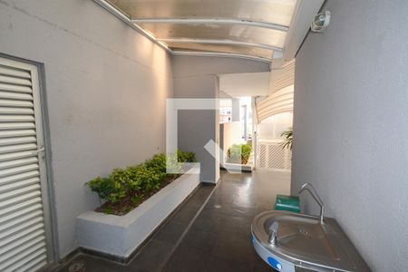 Apartamento à venda com 80m², 2 quartos e 1 vagaÁrea comum