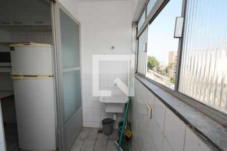 Apartamento à venda com 80m², 2 quartos e 1 vagaÁrea de Serviço