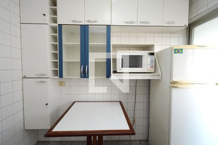 Apartamento à venda com 80m², 2 quartos e 1 vagaDetalhe da cozinha