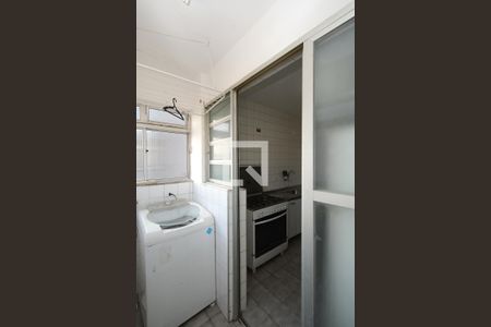 Apartamento à venda com 80m², 2 quartos e 1 vagaÁrea de Serviço