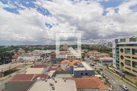 Vista da Sacada de apartamento para alugar com 1 quarto, 36m² em Centro, Curitiba