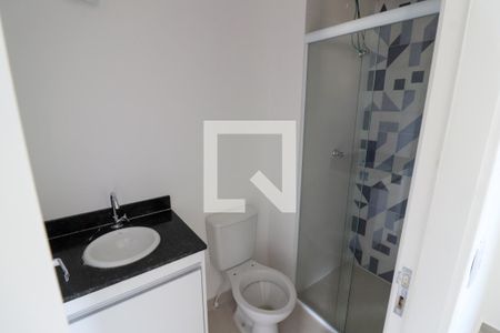 Banheiro de apartamento para alugar com 1 quarto, 28m² em Vila Formosa, São Paulo