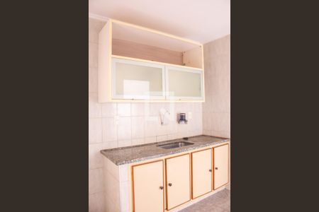 Apartamento para alugar com 70m², 2 quartos e 1 vaga Apartamento para alugar com 70m², 2 quartos e 1 vagaCozinha