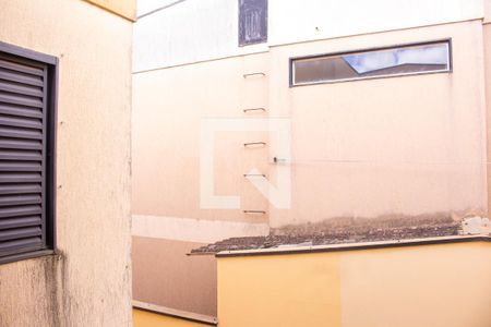 Apartamento para alugar com 70m², 2 quartos e 1 vaga Apartamento para alugar com 70m², 2 quartos e 1 vagaÁrea de Serviço - Visão da Janela