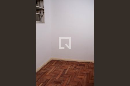Apartamento para alugar com 80m², 2 quartos e 1 vaga Apartamento para alugar com 80m², 2 quartos e 1 vagaQuarto de Serviço