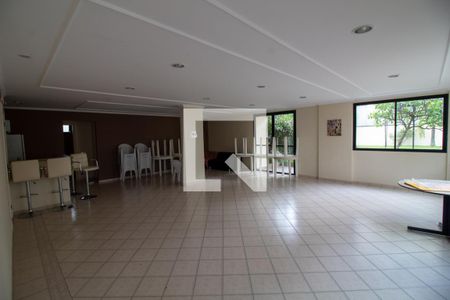Apartamento à venda com 65m², 2 quartos e 1 vaga Apartamento à venda com 65m², 2 quartos e 1 vagaÁrea comum - Salão de festas