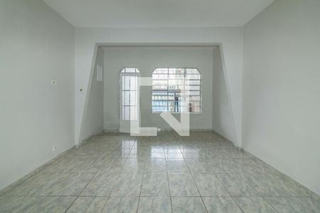 Sala de casa para alugar com 2 quartos, 150m² em Vila Ema, Carapicuíba