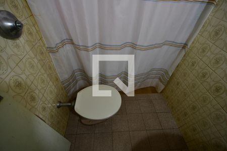 Casa à venda com 162m², 4 quartos e 2 vagasBanheiro