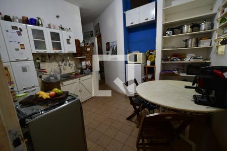 Casa à venda com 162m², 4 quartos e 2 vagasCozinha
