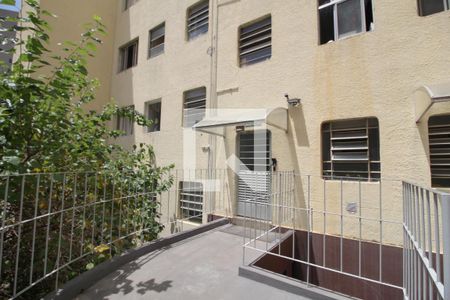 Apartamento para alugar com 72m², 2 quartos e 1 vagaFachada do bloco