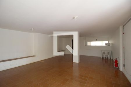 Apartamento para alugar com 72m², 2 quartos e 1 vagaÁrea comum - Salão de festas