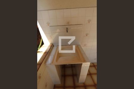 Casa para alugar com 50m², 2 quartos e 1 vagaÁrea de Serviço