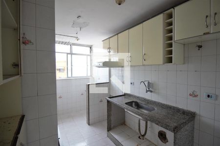 Apartamento para alugar com 62m², 2 quartos e 1 vaga Apartamento para alugar com 62m², 2 quartos e 1 vagaCozinha e Área de Serviço