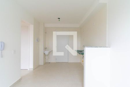 Sala/Cozinha de apartamento à venda com 2 quartos, 32m² em Vila Ema, São Paulo