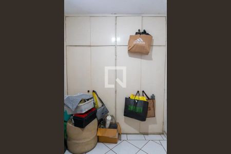 Casa à venda com 504m², 2 quartos e 1 vagaQuarto de Serviço - Armários