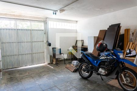 Casa à venda com 504m², 2 quartos e 1 vagaGaragem