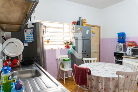 Casa à venda com 504m², 2 quartos e 1 vagaCozinha