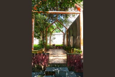 Casa à venda com 504m², 2 quartos e 1 vagaQuintal