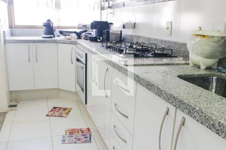 Apartamento à venda com 150m², 3 quartos e 2 vagasCozinha