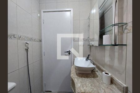 Casa para alugar com 70m², 2 quartos e 1 vagaBanheiro