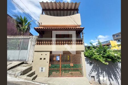 Casa para alugar com 70m², 2 quartos e 1 vagaFachada