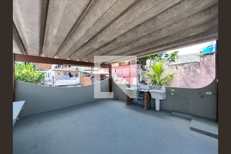 Casa para alugar com 70m², 2 quartos e 1 vagaÁrea de Serviço/Lazer