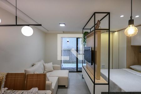 Sala de kitnet/studio para alugar com 1 quarto, 40m² em Vila Ernesto, São Paulo