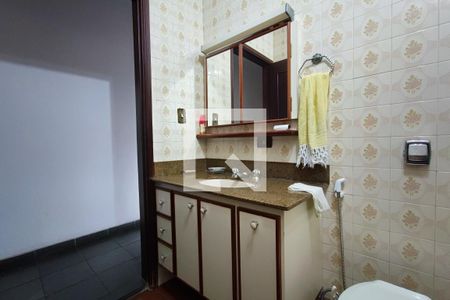 Casa para alugar com 280m², 5 quartos e 2 vagasBanheiro