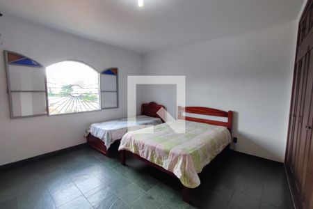 Casa para alugar com 280m², 5 quartos e 2 vagasQuarto suíte