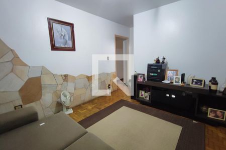 Casa para alugar com 280m², 5 quartos e 2 vagasSala segundo andar