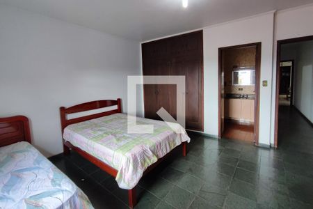 Casa para alugar com 280m², 5 quartos e 2 vagasQuarto suíte