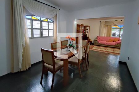 Casa para alugar com 280m², 5 quartos e 2 vagasSala de Jantar