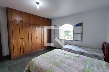 Casa para alugar com 280m², 5 quartos e 2 vagasQuarto suíte