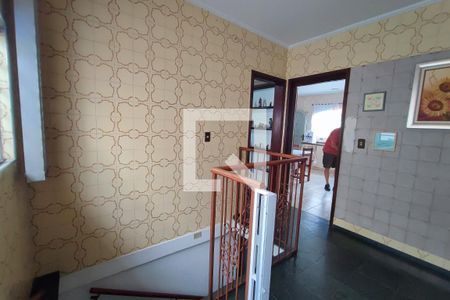 Casa para alugar com 280m², 5 quartos e 2 vagasEscada