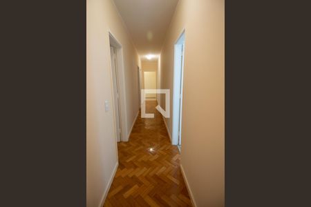 Apartamento à venda com 210m², 4 quartos e 1 vagaCorredor 2