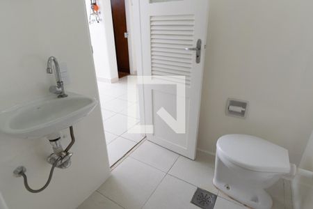 Apartamento à venda com 210m², 4 quartos e 1 vagaBanheiro de Serviço