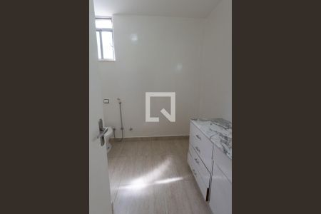 Apartamento à venda com 210m², 4 quartos e 1 vagaBanheiro 2